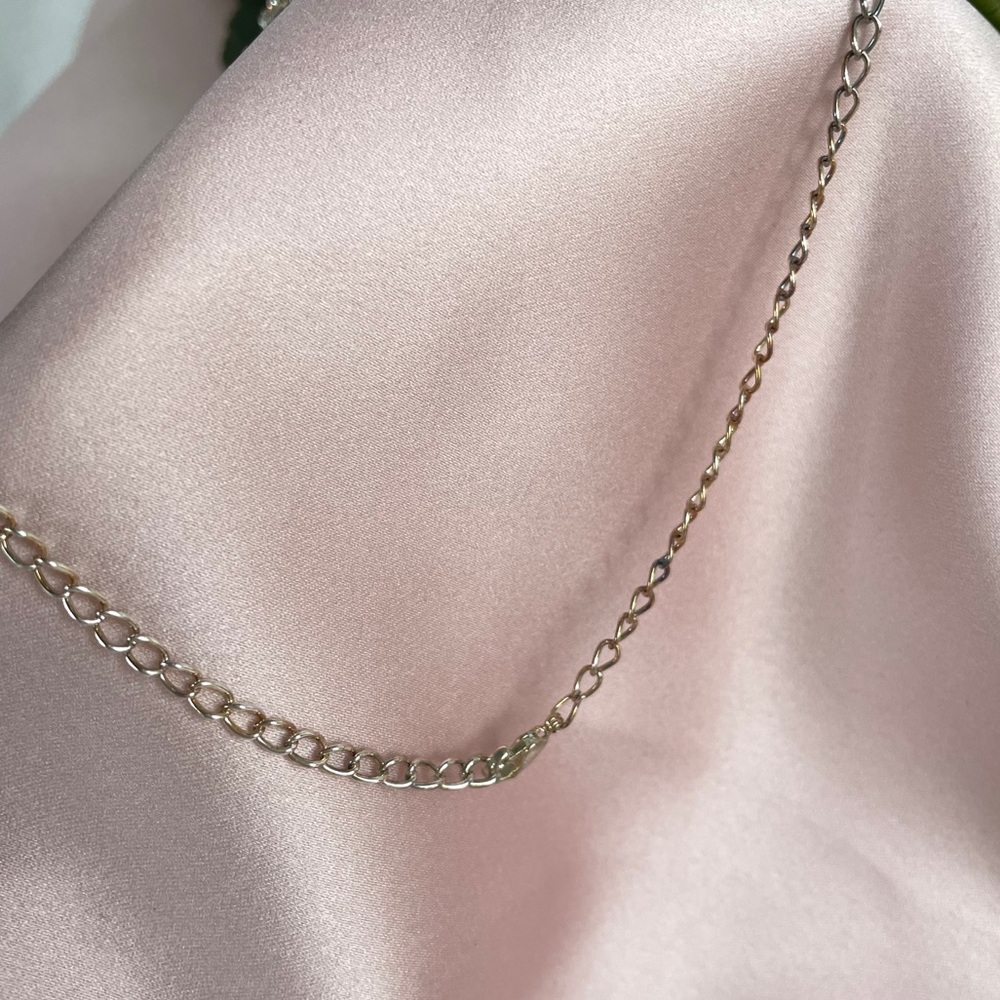 Pearl & Rhinestone Necklace - Picture 4 of 4
